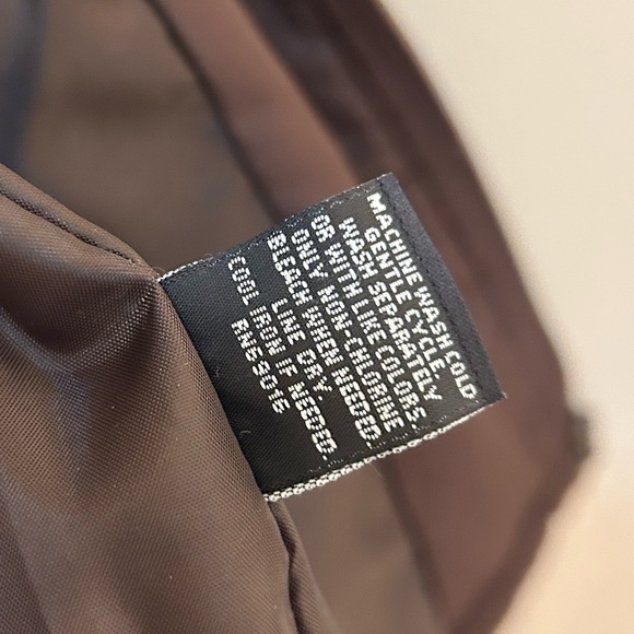 ❄️Relativity❄️ Chocolate Quilted Vest - Picture 5 of 5